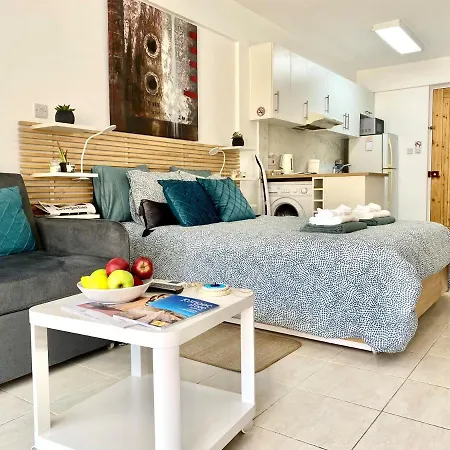 Ev Zin:cozy, Newly Rennovated, Studio, Swimming Pool B102