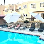 Ev Zin:cozy, Newly Rennovated, Studio, Swimming Pool B102