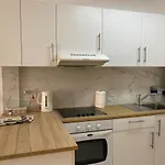 Apartament Ev Zin:cozy, Newly Rennovated, Studio, Swimming Pool B102 Pafos